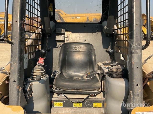 2020 Cat 216B3 Skid Steer Loader - Skid steer loader: picture 5 2020 Cat 216B3 Skid Steer Loader - Skid steer loader: picture 5