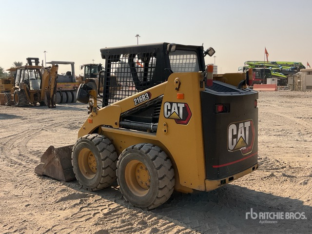 2020 Cat 216B3 Skid Steer Loader - Skid steer loader: picture 2 2020 Cat 216B3 Skid Steer Loader - Skid steer loader: picture 2