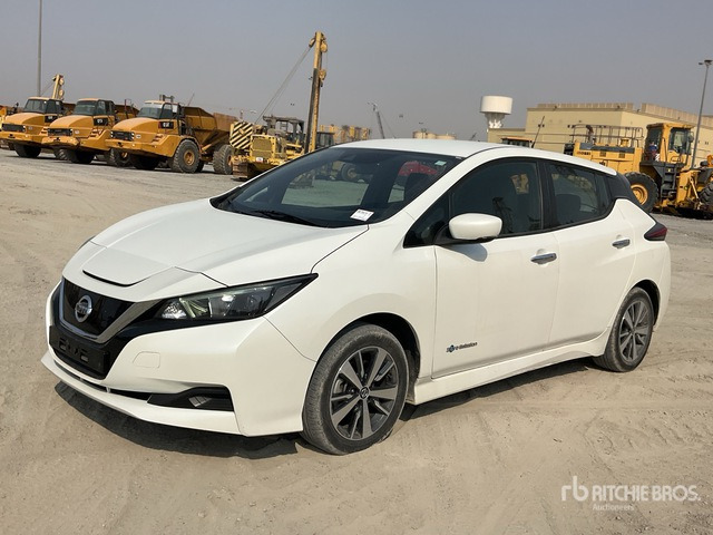 2020 Nissan LEAF Electric Automobile - Car: picture 2 2020 Nissan LEAF Electric Automobile - Car: picture 2