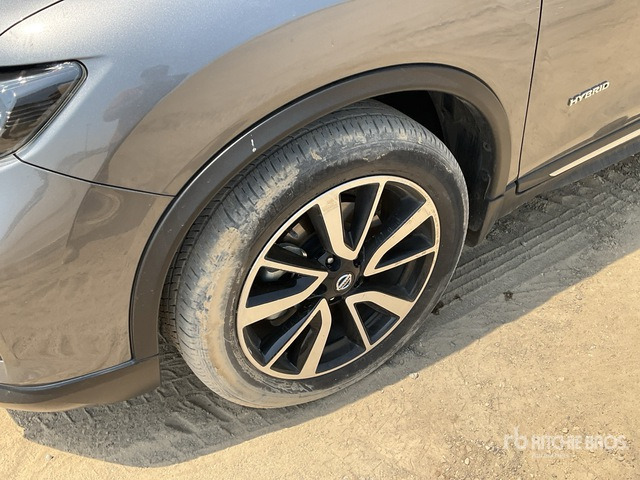 SUV 2020 Nissan X-Trail Hybrid SUV: picture 6