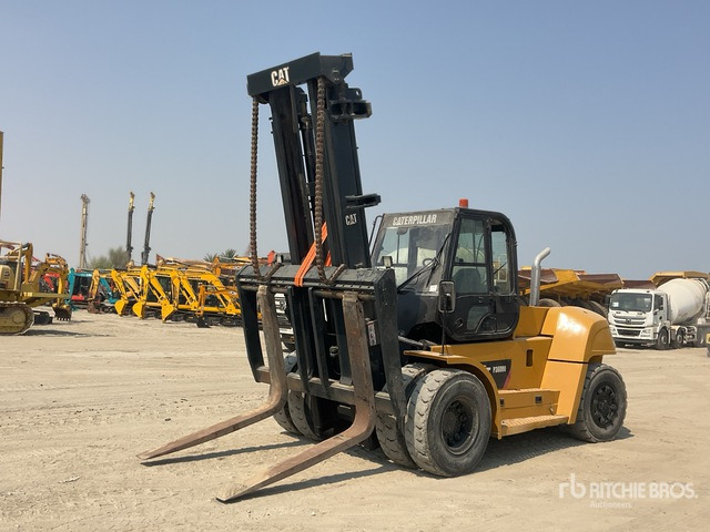 Cat P36000 - Diesel forklift: picture 2 Cat P36000 - Diesel forklift: picture 2