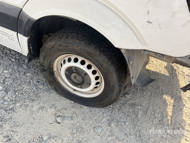 2016 Mercedes-Benz Sprinter 316 (Inoperable) Cargo Van - Van: picture 4 2016 Mercedes-Benz Sprinter 316 (Inoperable) Cargo Van - Van: picture 4