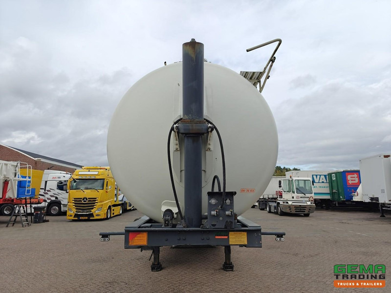 Tank semi-trailer Benalu T39NLNEP 3-Assen SMB - Silo 60.000L - Trommelremmen - SlangenKokers: picture 6 Tank semi-trailer Benalu T39NLNEP 3-Assen SMB - Silo 60.000L - Trommelremmen - SlangenKokers: picture 6