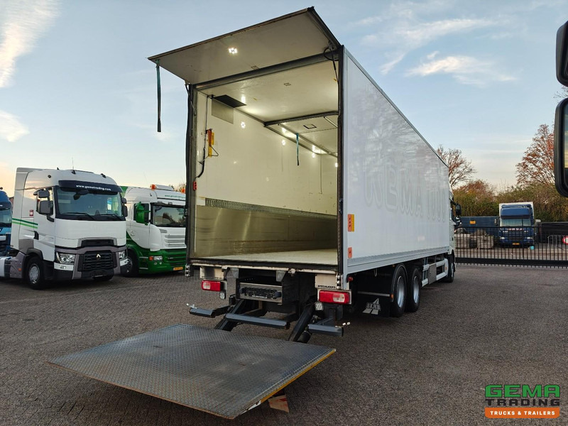 DAF XF 450 FAS 6x2 Superspacecab Euro6 - Koel-VriesBak 9.5m + Carrier Supra 1250Mt + Laadklep 2500kg - 331.000km Origineel! - Refrigerator truck: picture 2 DAF XF 450 FAS 6x2 Superspacecab Euro6 - Koel-VriesBak 9.5m + Carrier Supra 1250Mt + Laadklep 2500kg - 331.000km Origineel! - Refrigerator truck: picture 2