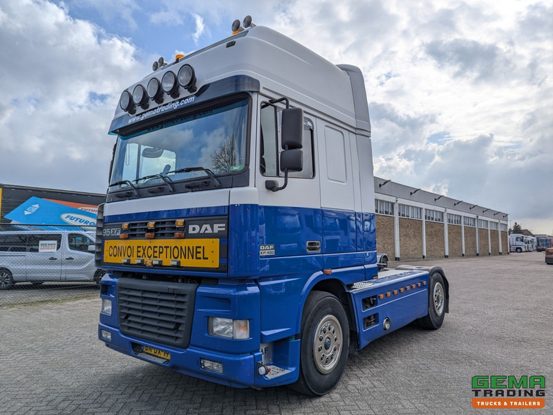 DAF 95XF.480 4x2 Superspacecab Euro3 - Handgeschakeld - Limited Edition Interieur - Side Skirts - Luchthoorns - Tractor unit: picture 1 DAF 95XF.480 4x2 Superspacecab Euro3 - Handgeschakeld - Limited Edition Interieur - Side Skirts - Luchthoorns - Tractor unit: picture 1