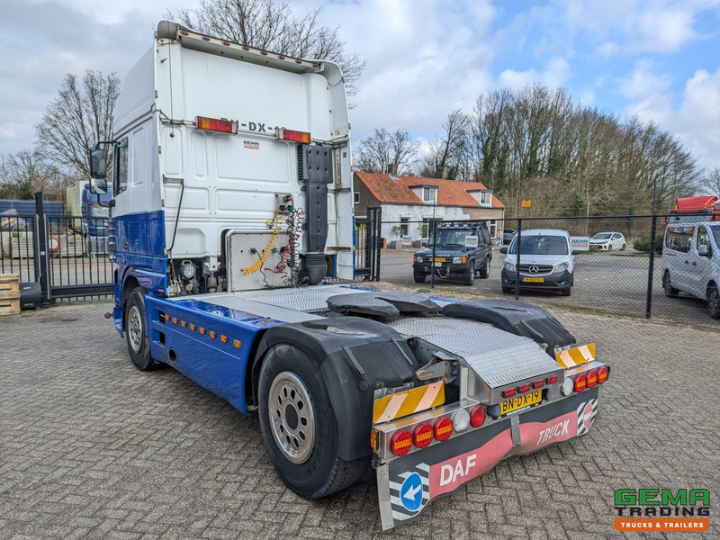 DAF 95XF.480 4x2 Superspacecab Euro3 - Handgeschakeld - Limited Edition Interieur - Side Skirts - Luchthoorns - Tractor unit: picture 4 DAF 95XF.480 4x2 Superspacecab Euro3 - Handgeschakeld - Limited Edition Interieur - Side Skirts - Luchthoorns - Tractor unit: picture 4