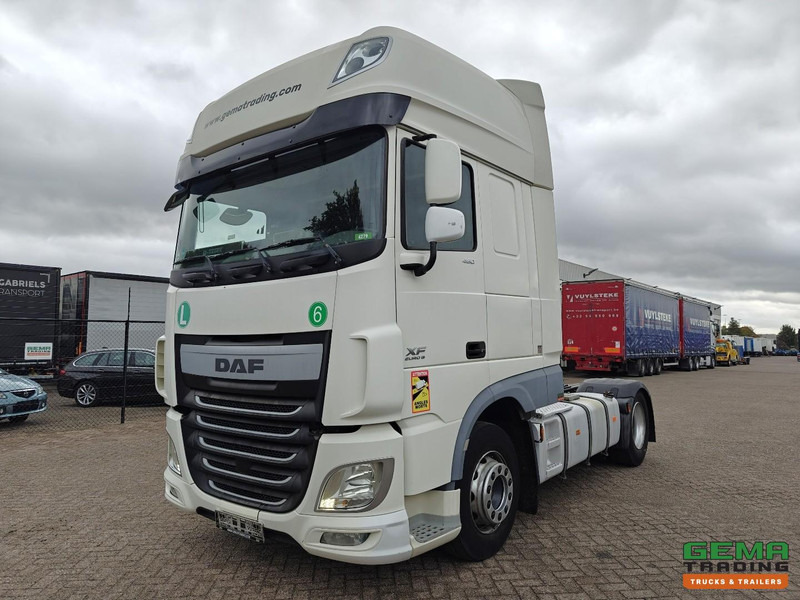 DAF FT XF460 4x2 SuperSpaceCab Euro6 - Handgeschakeld - Dubbele Tanks - 800.000km - Tractor unit: picture 1 DAF FT XF460 4x2 SuperSpaceCab Euro6 - Handgeschakeld - Dubbele Tanks - 800.000km - Tractor unit: picture 1