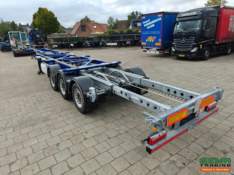Van Hool A3C002 3-Assen JOST - Schijfremmen - Alle aansluitingen / Universeel chassis - TOP! - 10 stuks op Voorraad - Container transporter/ Swap body semi-trailer: picture 5 Van Hool A3C002 3-Assen JOST - Schijfremmen - Alle aansluitingen / Universeel chassis - TOP! - 10 stuks op Voorraad - Container transporter/ Swap body semi-trailer: picture 5