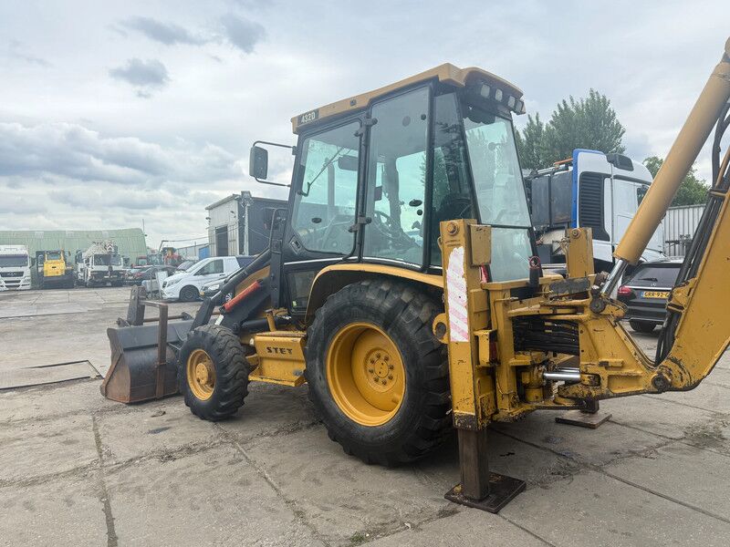 Caterpillar 432D 4X4 Backhoe loader Telescopic arm - Backhoe loader: picture 3 Caterpillar 432D 4X4 Backhoe loader Telescopic arm - Backhoe loader: picture 3