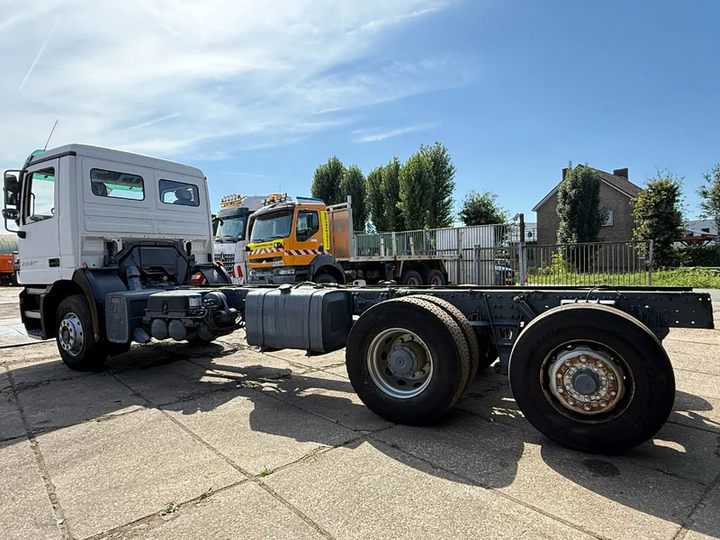 Mercedes-Benz Actros 2540 V6 6X2 Chassis Spring/Air Manual gearbox - Cab chassis truck: picture 5 Mercedes-Benz Actros 2540 V6 6X2 Chassis Spring/Air Manual gearbox - Cab chassis truck: picture 5