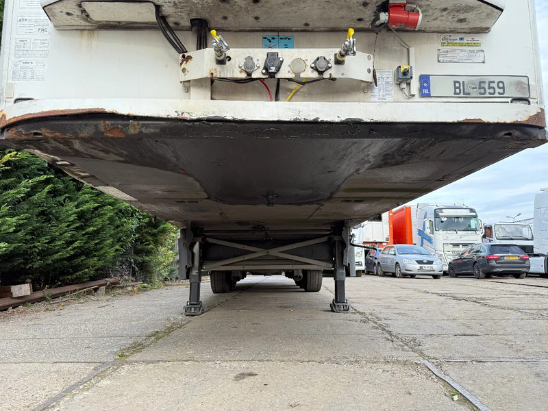Schmitz Cargobull 3 Axle FRIGO Thermoking SLXe300 H260cm - Refrigerator semi-trailer: picture 2 Schmitz Cargobull 3 Axle FRIGO Thermoking SLXe300 H260cm - Refrigerator semi-trailer: picture 2
