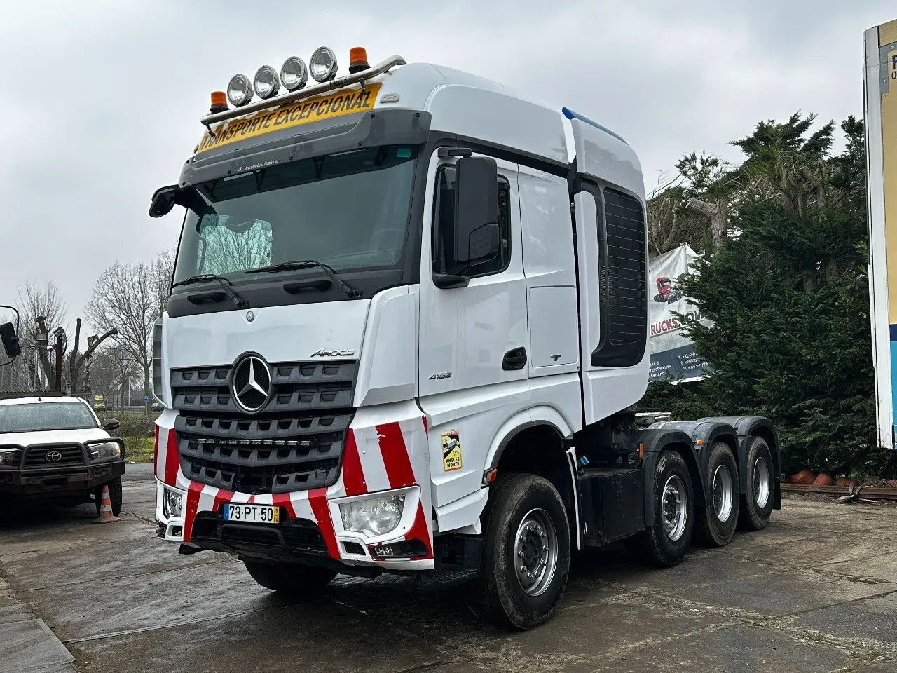 Mercedes-Benz AROCS 4163 8X4 Tractor-unit 180Ton Retarder *Top Mercedes-Benz AROCS 4163 8X4 Tractor-unit 180Ton Retarder *NEW - Tractor unit: picture 2 Mercedes-Benz AROCS 4163 8X4 Tractor-unit 180Ton Retarder *Top Mercedes-Benz AROCS 4163 8X4 Tractor-unit 180Ton Retarder *NEW - Tractor unit: picture 2