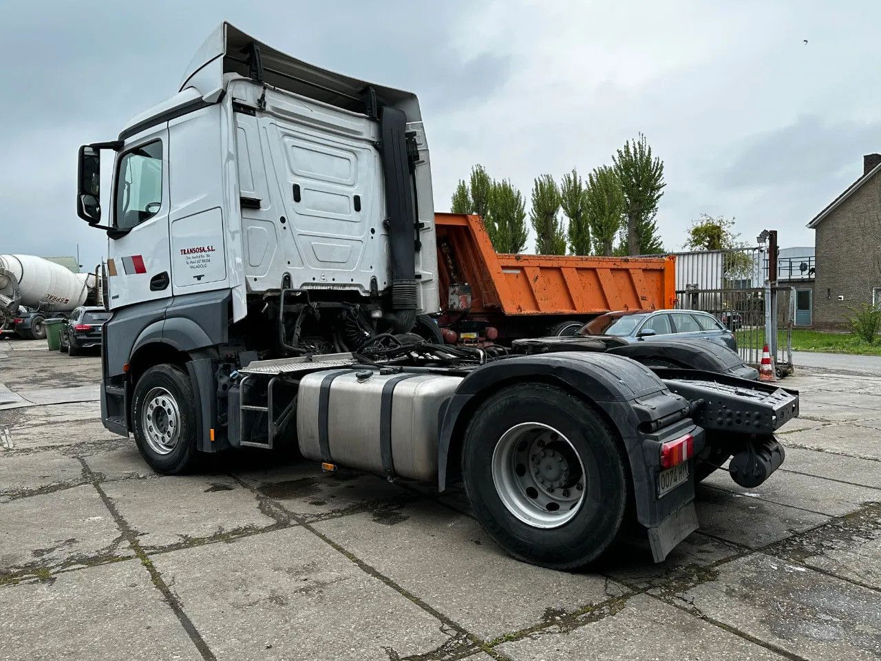 Mercedes-Benz Actros 1851 4X2 Tractor-unit Spring/Air Retarder - Tractor unit: picture 3 Mercedes-Benz Actros 1851 4X2 Tractor-unit Spring/Air Retarder - Tractor unit: picture 3