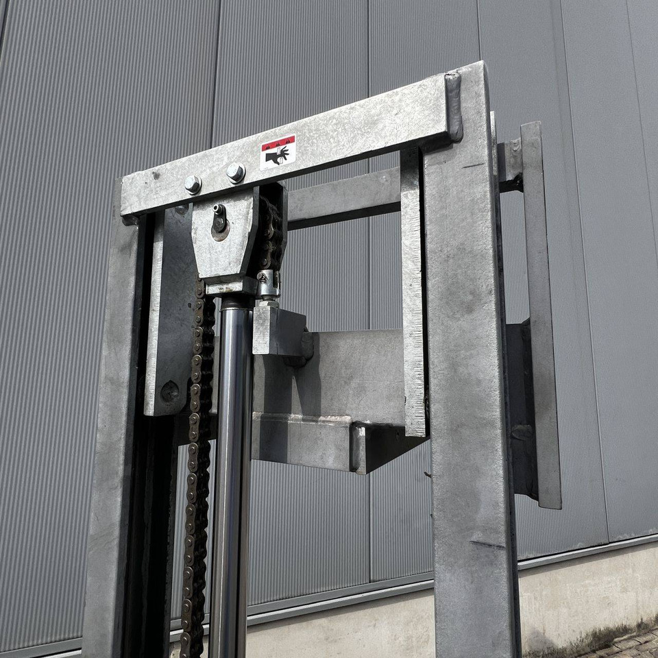 Leasing of Atlet PSL125 Galvano Atlet PSL125 Galvano: picture 14 Leasing of Atlet PSL125 Galvano Atlet PSL125 Galvano: picture 14