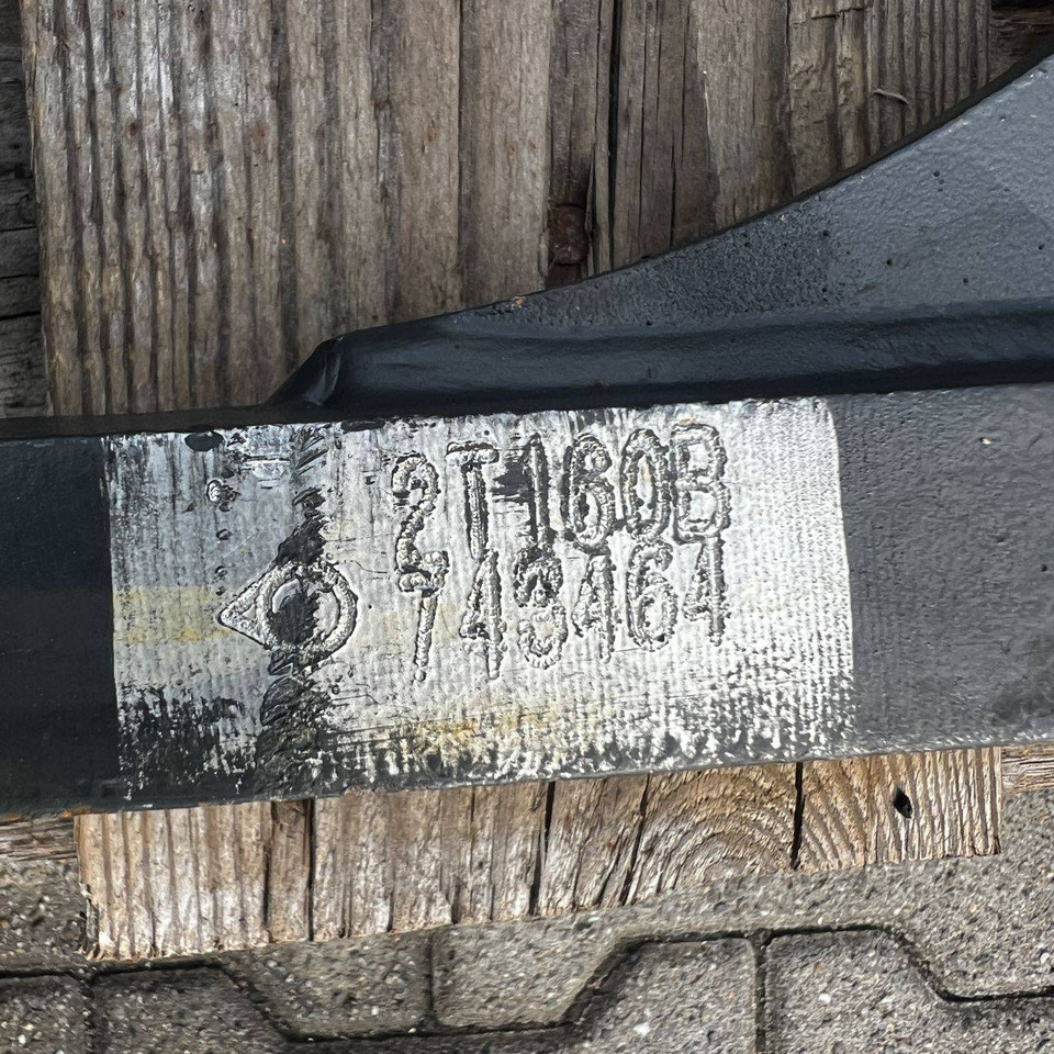 KAUP 2T160B Forkpositioner without sideshift - Attachment: picture 4 KAUP 2T160B Forkpositioner without sideshift - Attachment: picture 4