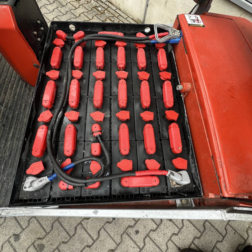 Electric forklift BT CBE18T: picture 7