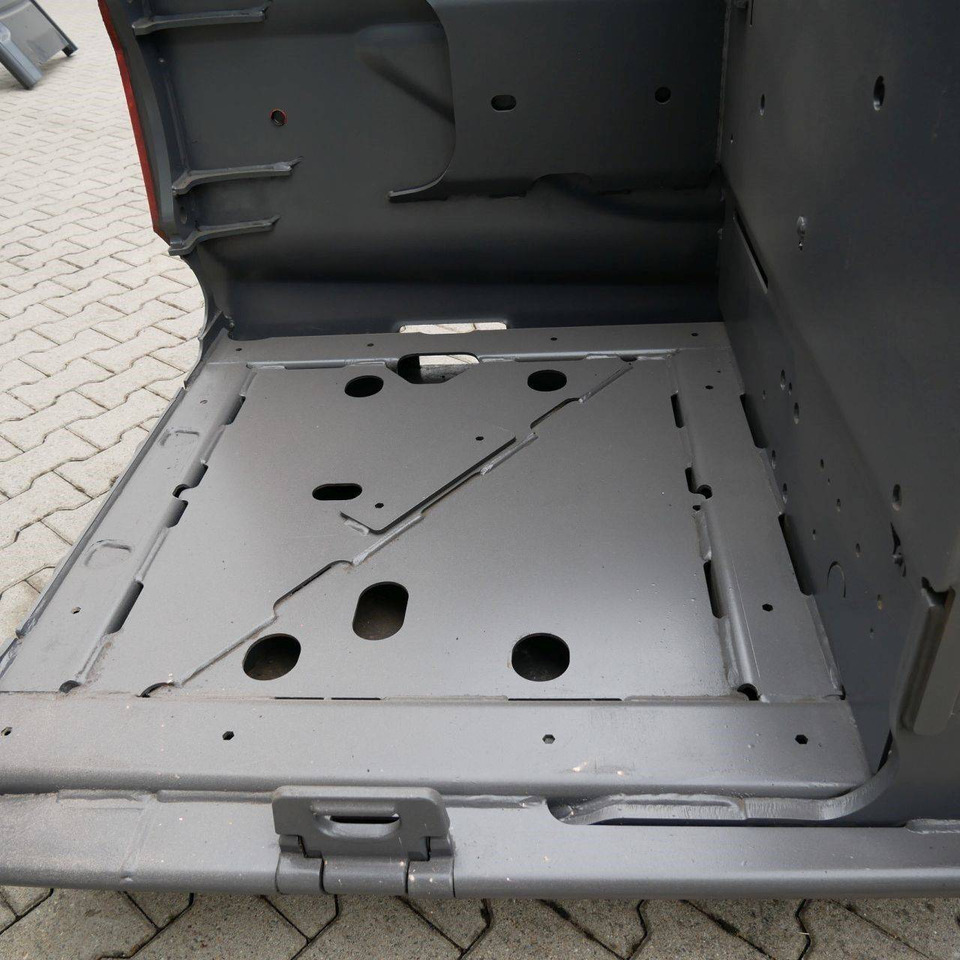 Chassis for Linde E25HL, Series 387-1 - Frame/ Chassis for Material handling equipment: picture 4 Chassis for Linde E25HL, Series 387-1 - Frame/ Chassis for Material handling equipment: picture 4