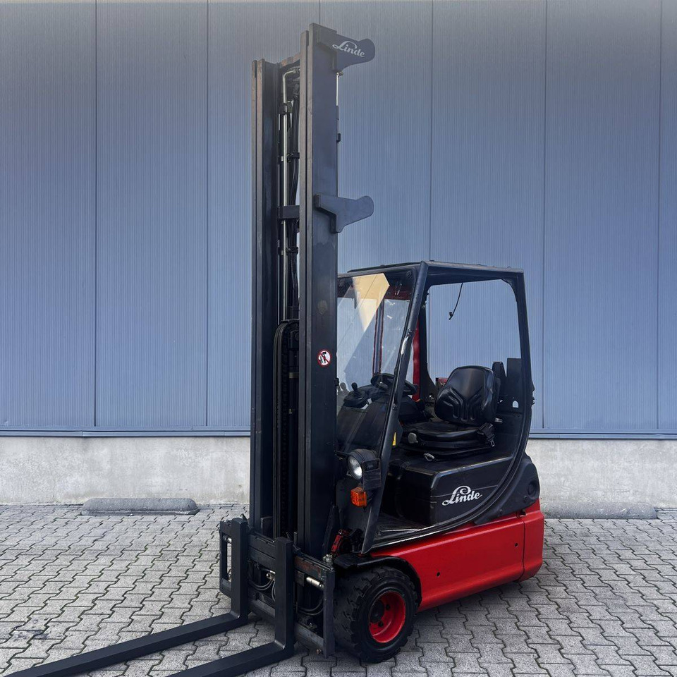 Linde E14 (335-02) - Electric forklift: picture 1 Linde E14 (335-02) - Electric forklift: picture 1