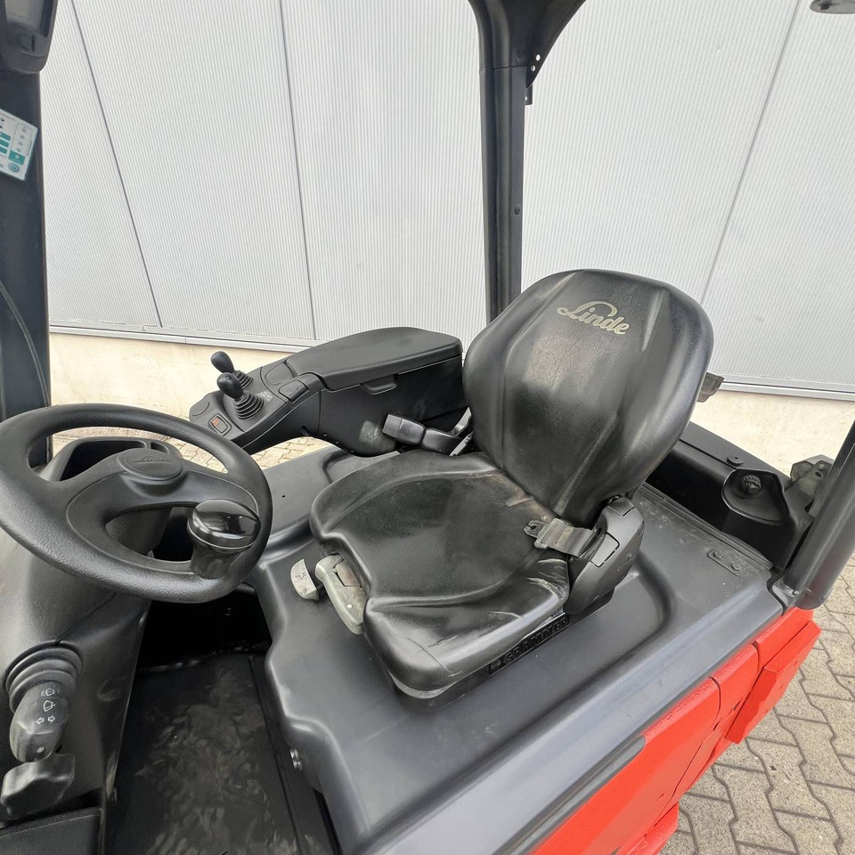 Linde E16PH (386-02) EVO - Electric forklift: picture 3 Linde E16PH (386-02) EVO - Electric forklift: picture 3