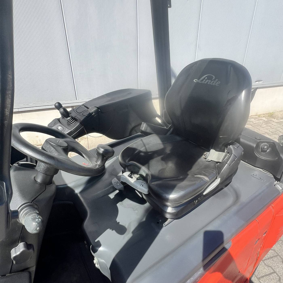 Linde E16PH (386-02) EVO - Electric forklift: picture 5 Linde E16PH (386-02) EVO - Electric forklift: picture 5