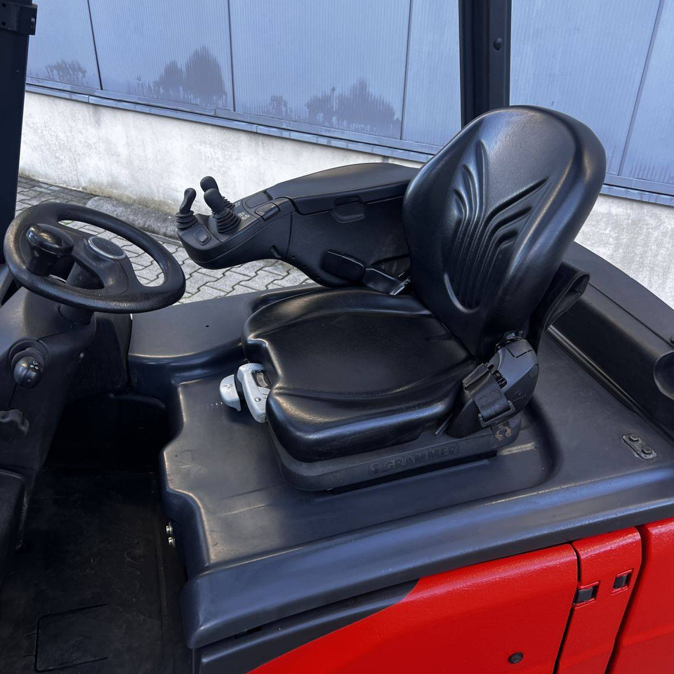 Linde E18 (386-02) EVO - Electric forklift: picture 3 Linde E18 (386-02) EVO - Electric forklift: picture 3