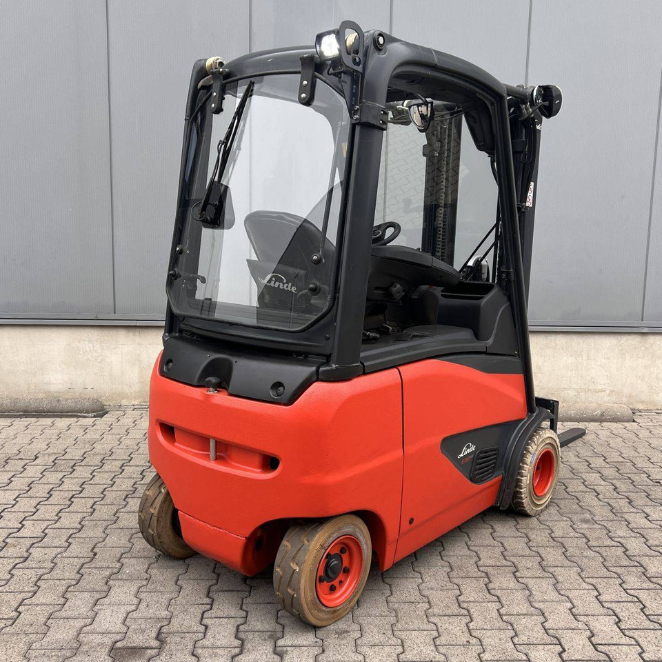 Linde E20PH (386-02) EVO - Electric forklift: picture 3 Linde E20PH (386-02) EVO - Electric forklift: picture 3
