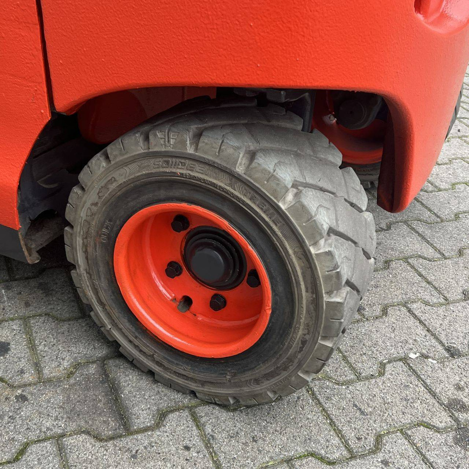 Electric forklift Linde E20R (387) Roadster: picture 17