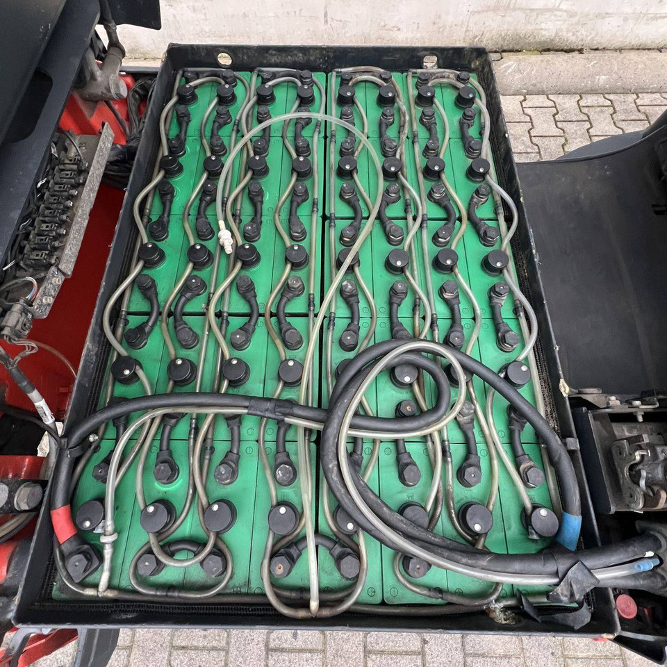 Electric forklift Linde E20R (387) Roadster: picture 13