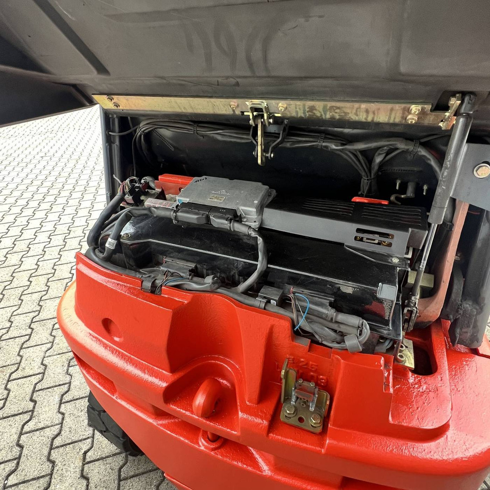 Electric forklift Linde E25S (336-03): picture 16 Electric forklift Linde E25S (336-03): picture 16