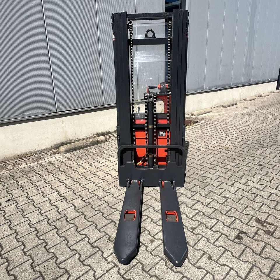 Leasing of  Linde L12 (379) Linde L12 (379): picture 12