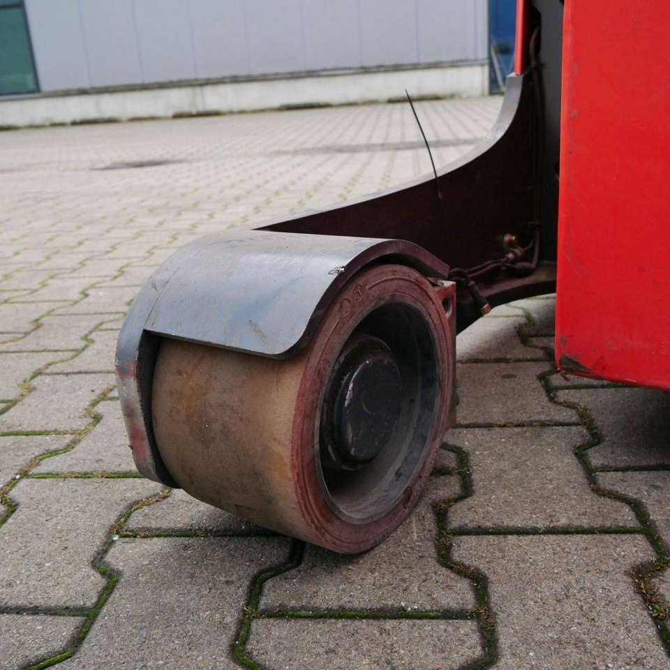 Leasing of Linde R17XHD (116-03) Linde R17XHD (116-03): picture 9 Leasing of Linde R17XHD (116-03) Linde R17XHD (116-03): picture 9