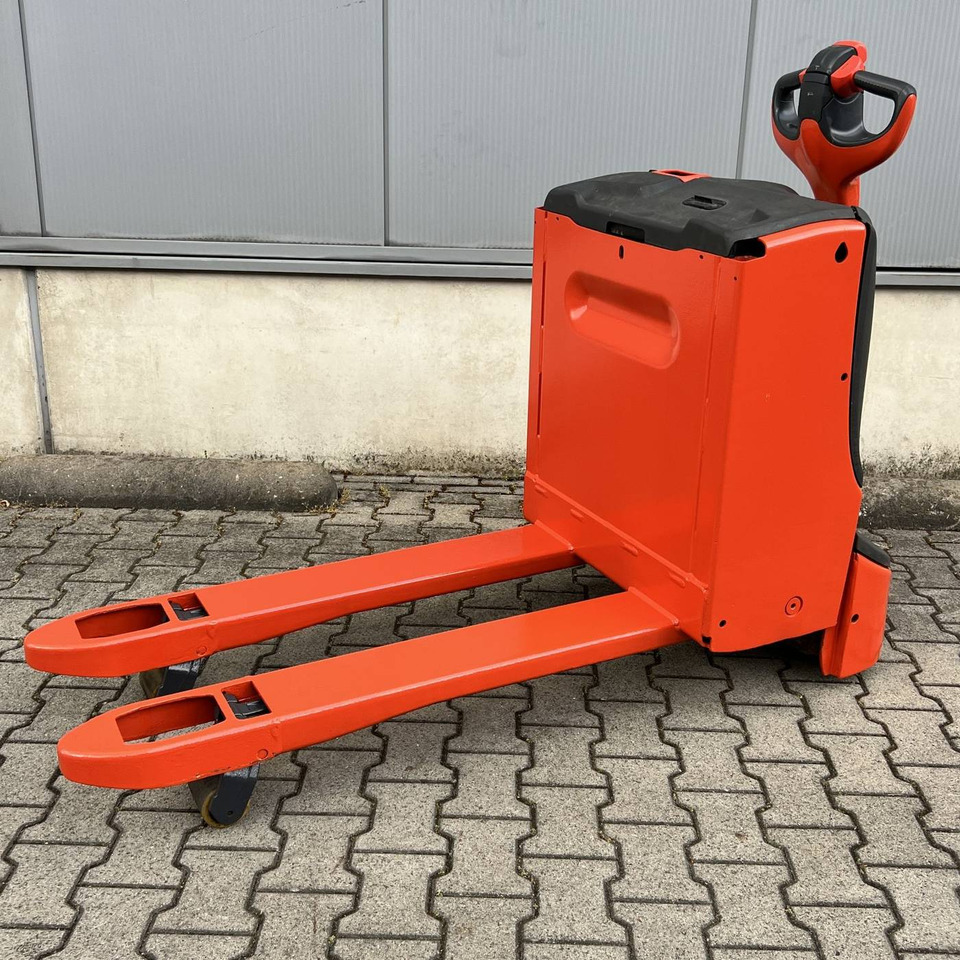 Linde T16 (1152) - Pallet truck: picture 3 Linde T16 (1152) - Pallet truck: picture 3