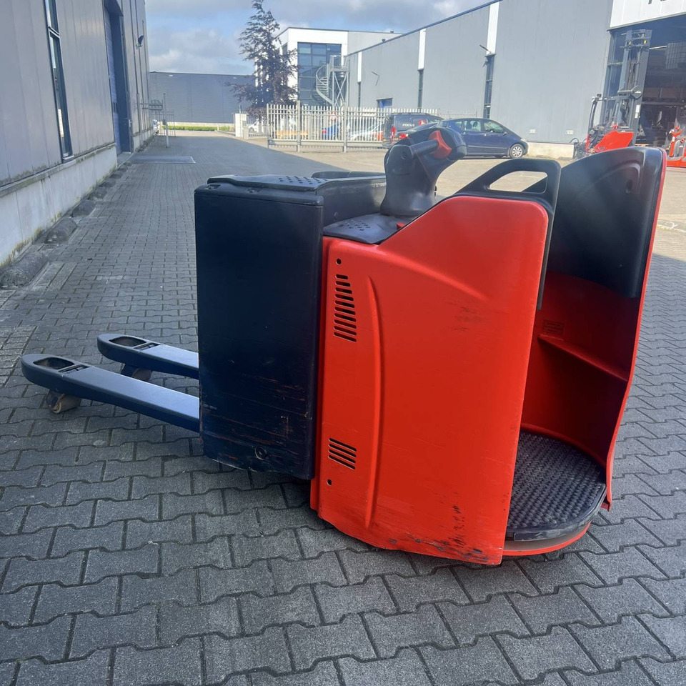 Linde T20SP (131) - Pallet truck: picture 2 Linde T20SP (131) - Pallet truck: picture 2