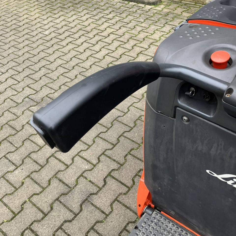 Pallet truck Linde T30AP (131): picture 7 Pallet truck Linde T30AP (131): picture 7