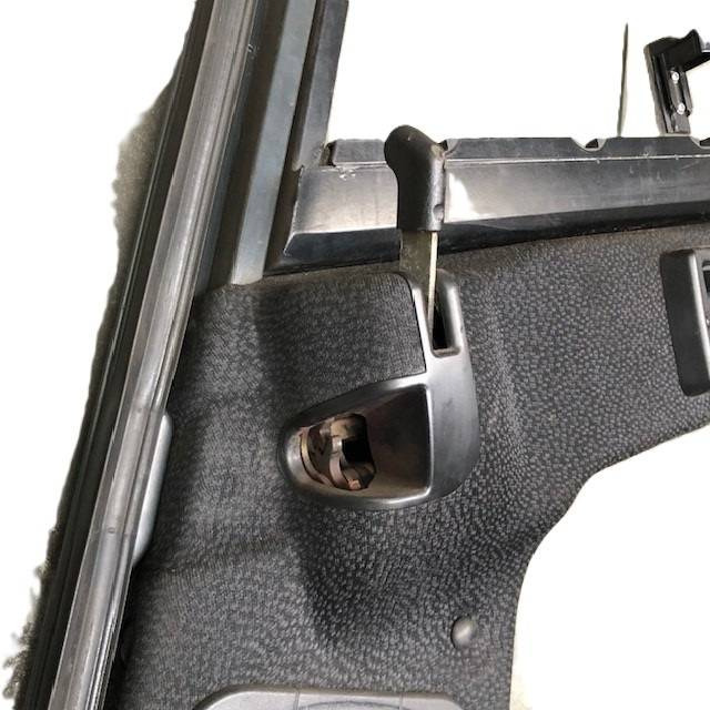 Right Door for Linde 394 - Door and parts for Material handling equipment: picture 4 Right Door for Linde 394 - Door and parts for Material handling equipment: picture 4