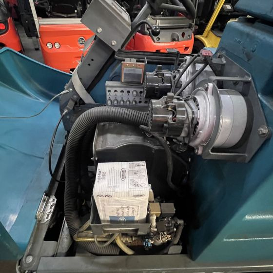 Tennant 7300 Fast - Scrubber dryer: picture 2 Tennant 7300 Fast - Scrubber dryer: picture 2