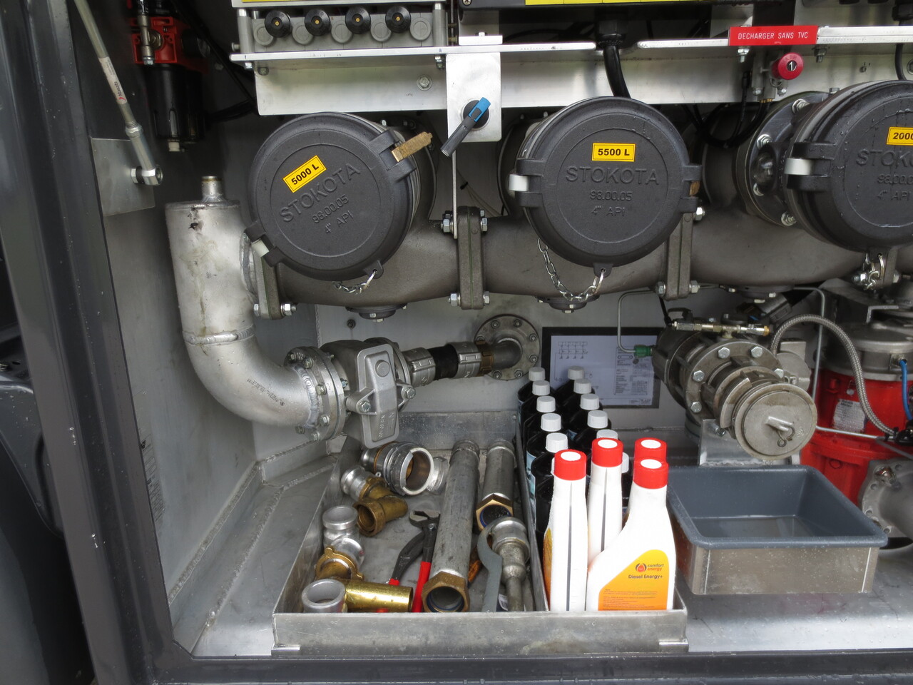 SCANIA G370 - Tank truck: picture 4 SCANIA G370 - Tank truck: picture 4