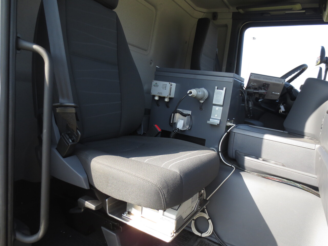 SCANIA G370 - Tank truck: picture 5 SCANIA G370 - Tank truck: picture 5