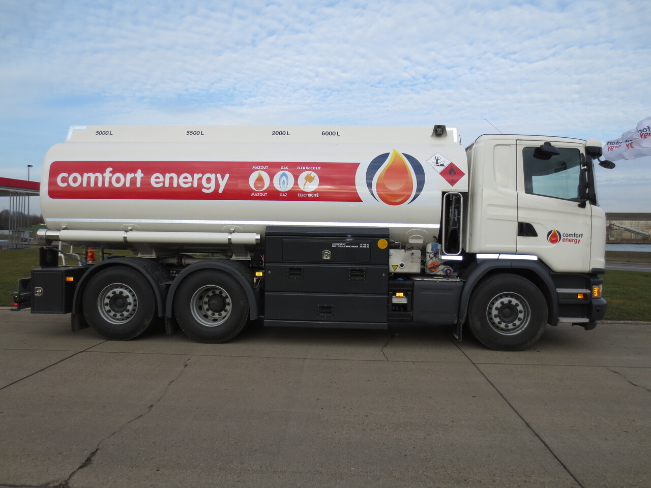 SCANIA G370 - Tank truck: picture 5 SCANIA G370 - Tank truck: picture 5