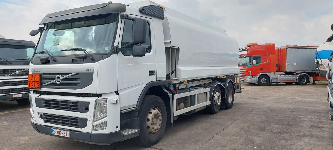 VOLVO FM - Tank truck: picture 1 VOLVO FM - Tank truck: picture 1