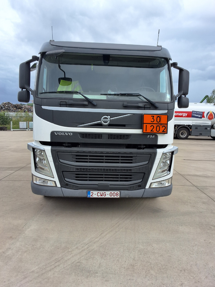 VOLVO FM - Tank truck: picture 1 VOLVO FM - Tank truck: picture 1