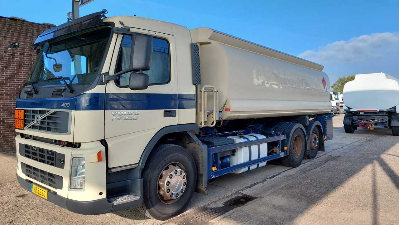 VOLVO FM - Tank truck: picture 1 VOLVO FM - Tank truck: picture 1