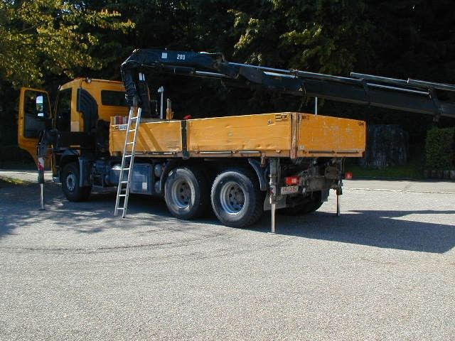 Volvo FH 12 6x4 Volvo FH 12 6x4 - Dropside/ Flatbed truck, Crane truck: picture 2 Volvo FH 12 6x4 Volvo FH 12 6x4 - Dropside/ Flatbed truck, Crane truck: picture 2