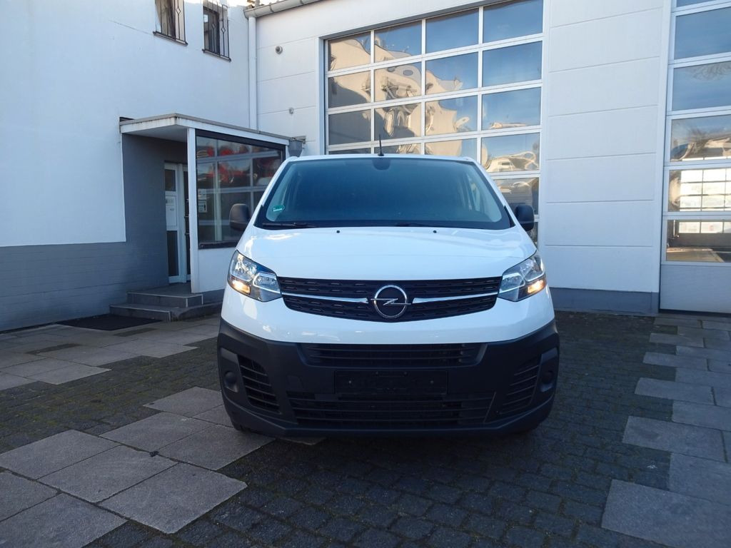 Opel Vivaro Kasten L1H1, clima, PDC, 50 in stock - Small van: picture 2 Opel Vivaro Kasten L1H1, clima, PDC, 50 in stock - Small van: picture 2