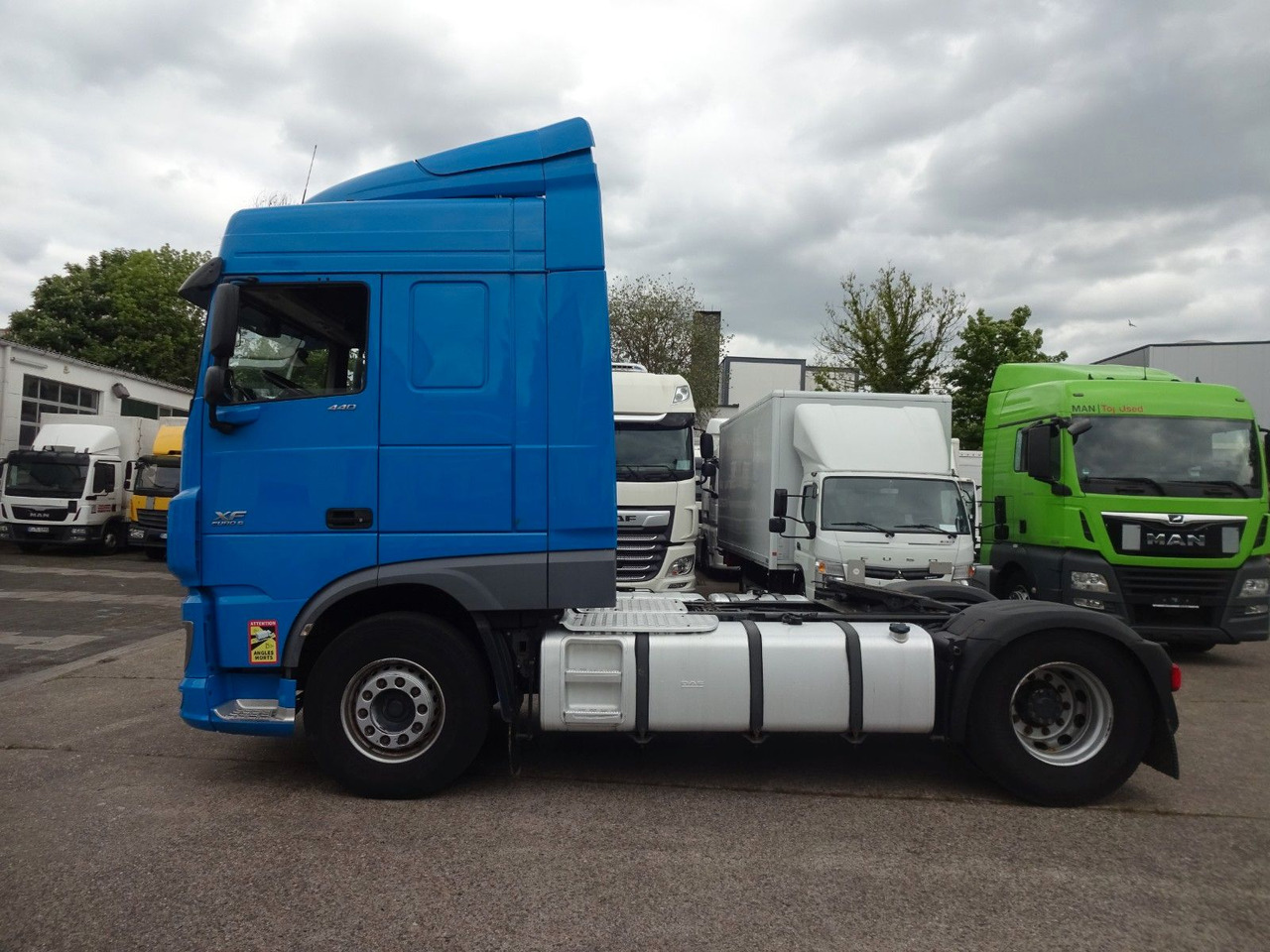 DAF XF 440, SC, Klima, 2 x Tank, Intarder, Standklim - Tractor unit: picture 5 DAF XF 440, SC, Klima, 2 x Tank, Intarder, Standklim - Tractor unit: picture 5