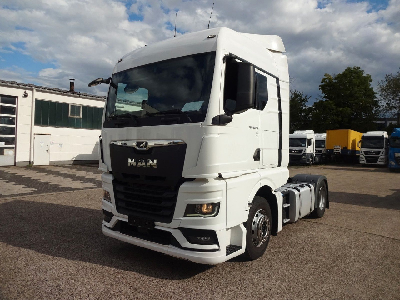 MAN TGX 18.470, XLX, Retarder, ACC, 2 x Tank - Tractor unit: picture 1 MAN TGX 18.470, XLX, Retarder, ACC, 2 x Tank - Tractor unit: picture 1