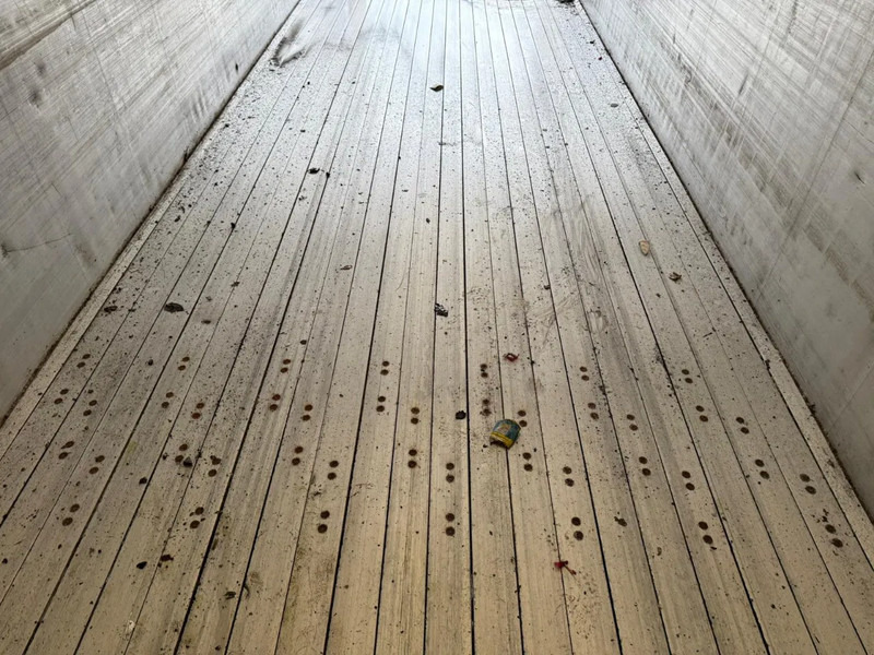 Leasing of Knapen Trailers K100 92m3 SAF Schijfrem assen 10MM Cargo Floor Liftas Knapen Trailers K100 92m3 SAF Schijfrem assen 10MM Cargo Floor Liftas: picture 9 Leasing of Knapen Trailers K100 92m3 SAF Schijfrem assen 10MM Cargo Floor Liftas Knapen Trailers K100 92m3 SAF Schijfrem assen 10MM Cargo Floor Liftas: picture 9