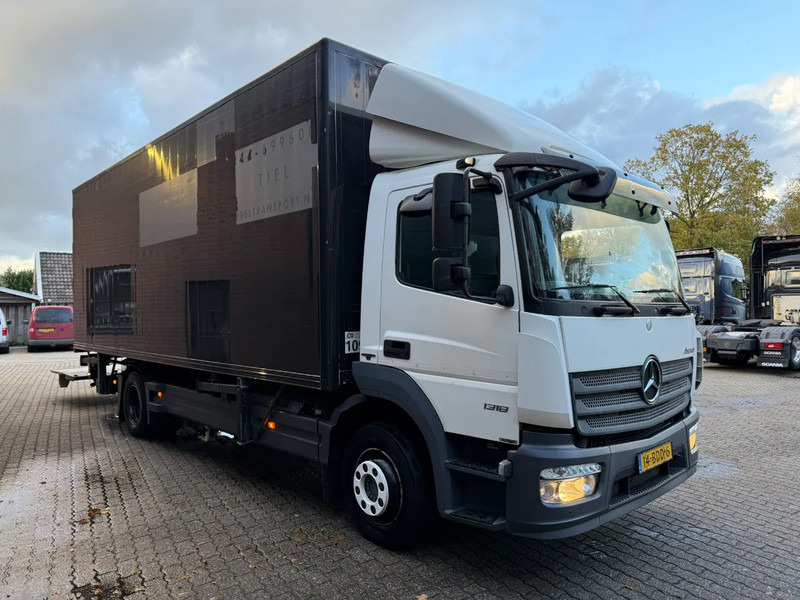 Mercedes-Benz Atego 1318 4X2 BDF Koffer Standairco 2.000KG LBW APK 07-2026 - Box truck: picture 2 Mercedes-Benz Atego 1318 4X2 BDF Koffer Standairco 2.000KG LBW APK 07-2026 - Box truck: picture 2
