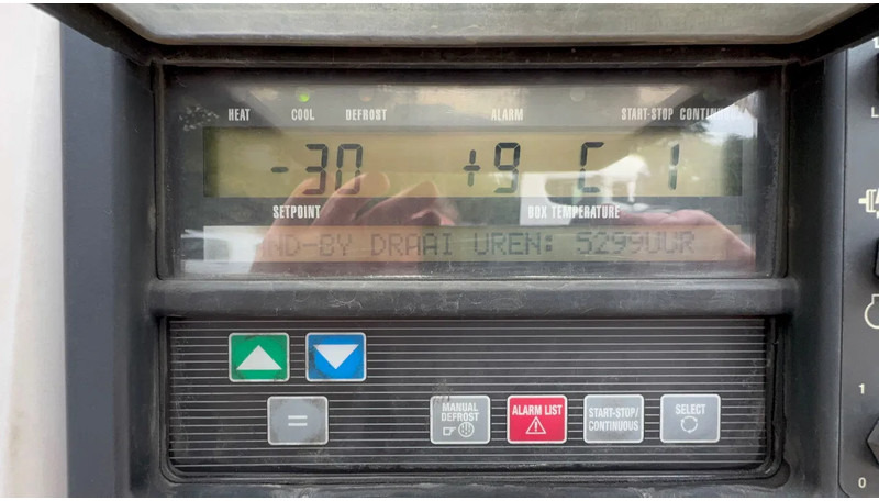 Isothermal semi-trailer Schmitz Cargobull SKO 24 5x Meatrails Rohrbahnen Fleisch Carrier Vector 1950MT: picture 8