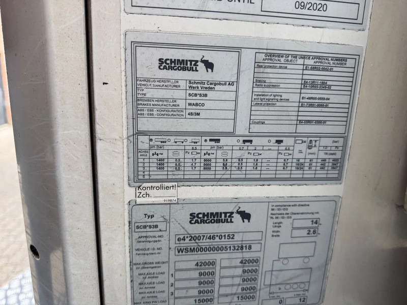 Isothermal semi-trailer Schmitz Cargobull SKO 24 5x Meatrails Rohrbahnen Fleisch Carrier Vector 1950MT: picture 12